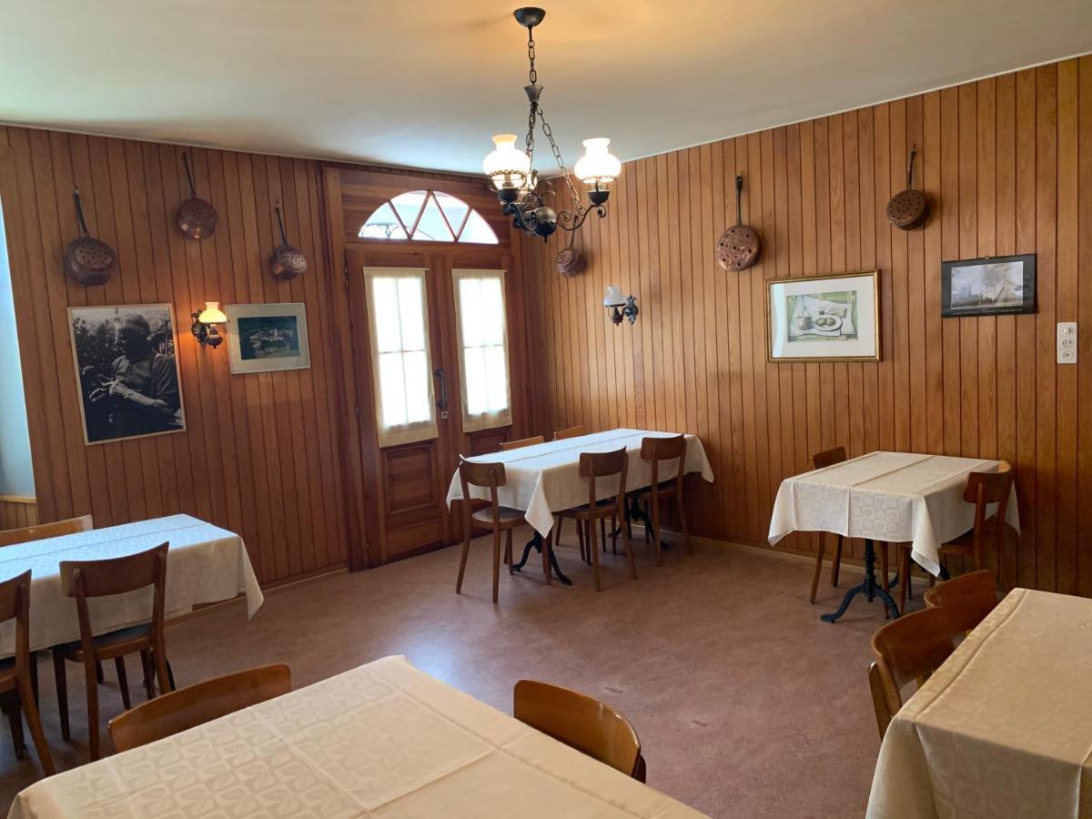Albergo Calancasca Ristorante Jaipur Grono المظهر الخارجي الصورة