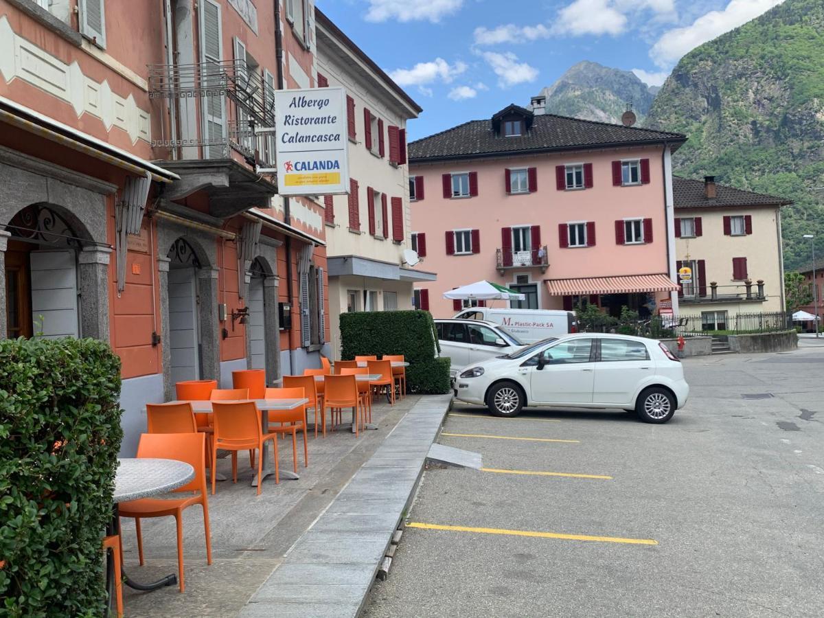 Albergo Calancasca Ristorante Jaipur Grono المظهر الخارجي الصورة