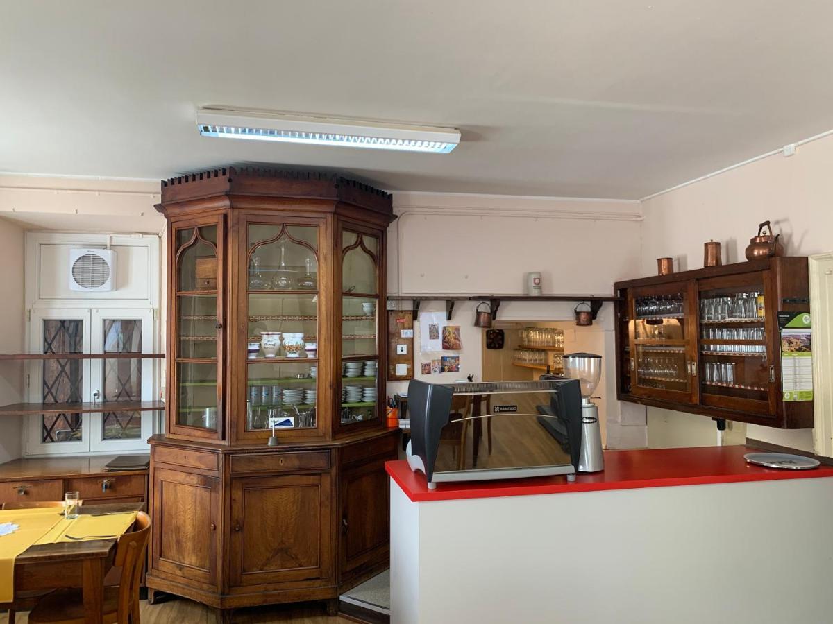 Albergo Calancasca Ristorante Jaipur Grono المظهر الخارجي الصورة